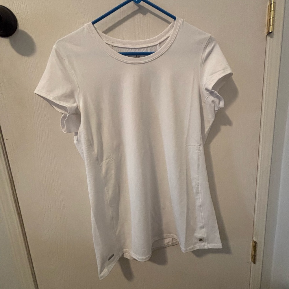 Alo Classic White Women's Top